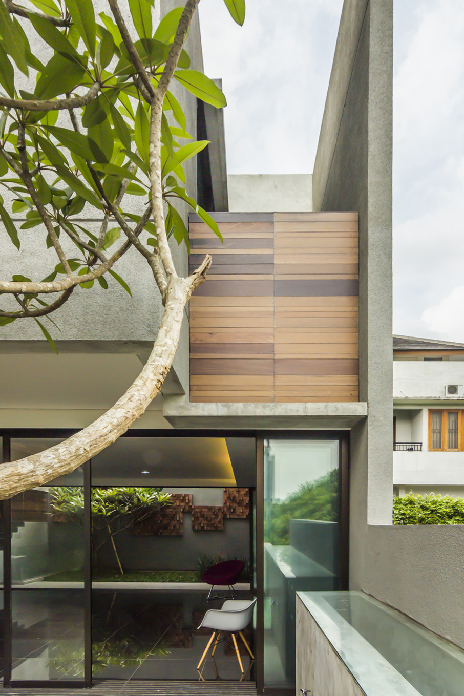 Lumber Shaped-box House - atelier riri